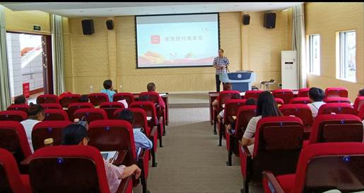 老党员代表发言