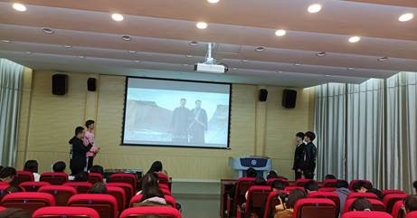 3.学生配《觉醒年代》片段